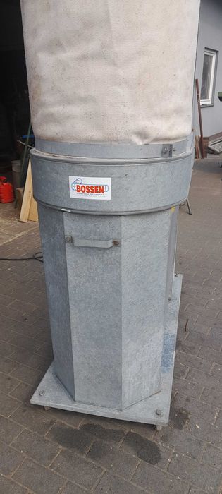 Odciąg  trocin  BUSSER 2,2 KW.