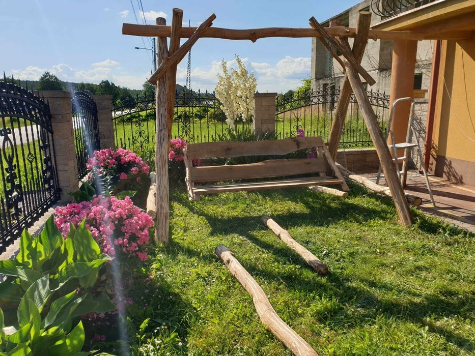 Huśtawka dębowa.