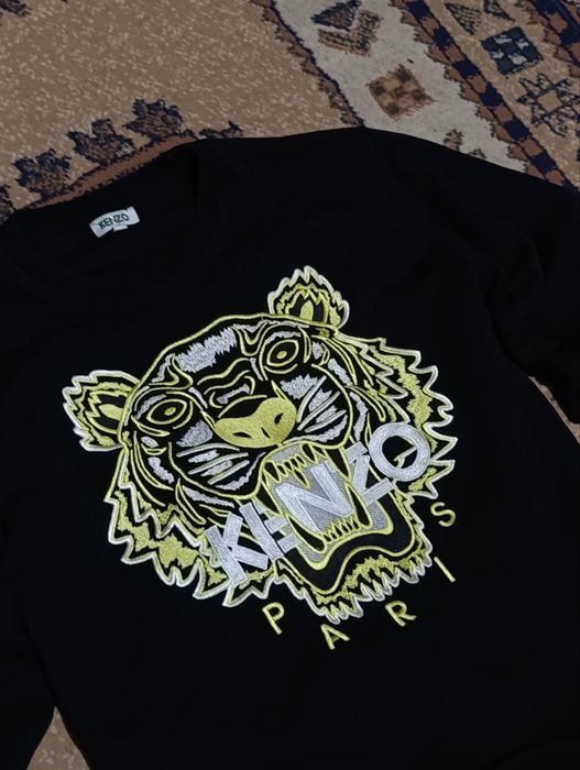Продаю свитшот kenzo