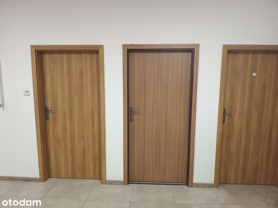 Kompleks magazynowy + hostel po modernizacji | działka 1,85 ha |