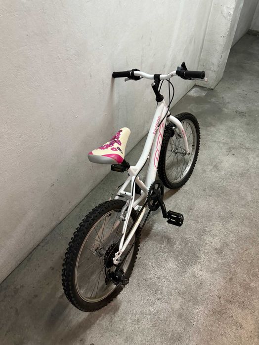 Bicicleta CBF criança dos 8 aos 12 anos