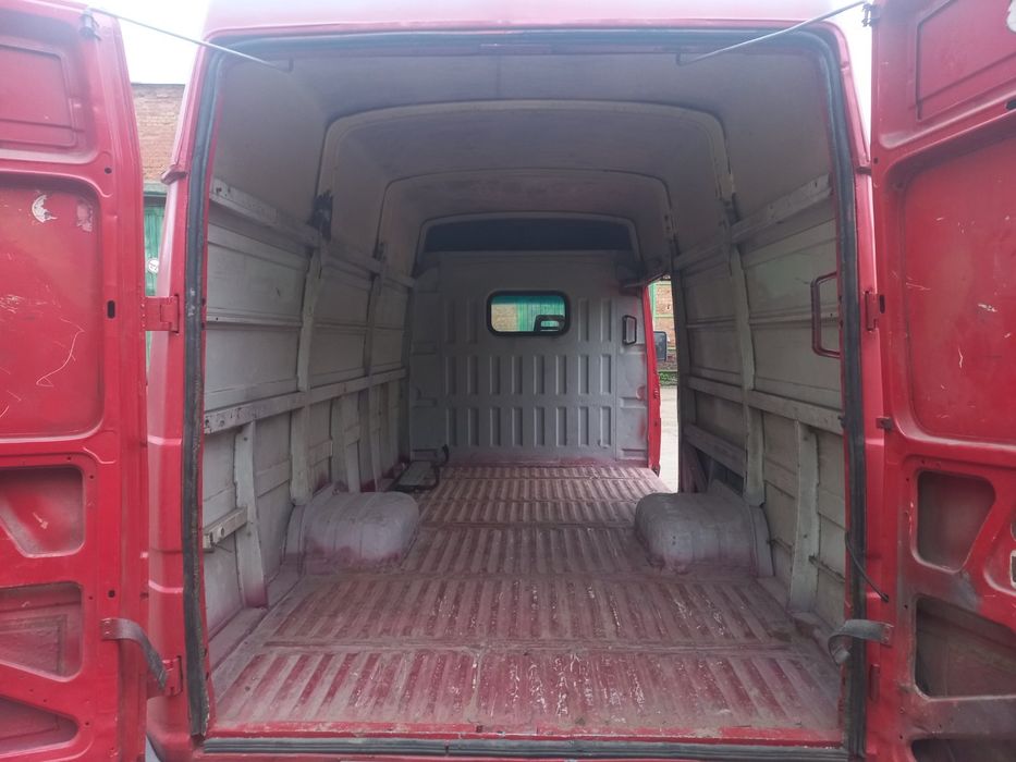 Продам автомобиль ивеко