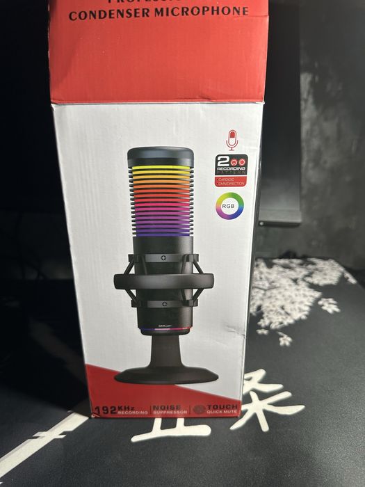 Продам микрофон в отличном состояние