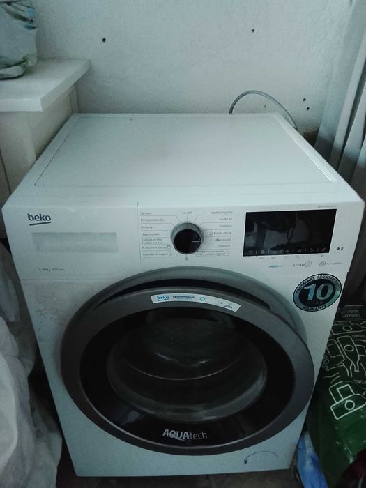 Máquina de lavar roupa Beko aquatech 10kg