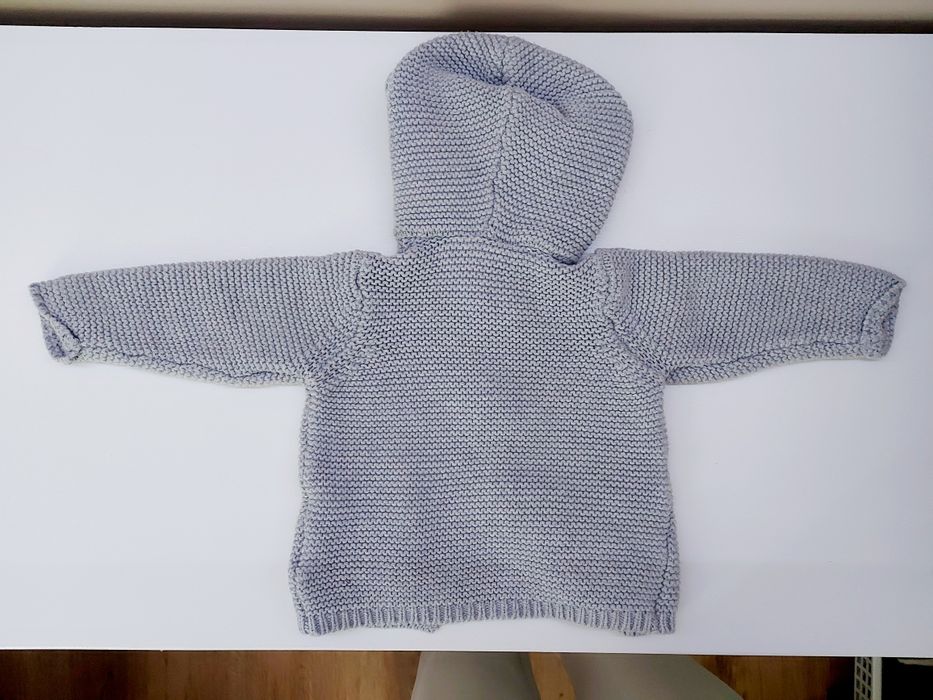 Gruby bawełniany sweterek sweter szary z kapturkiem miś