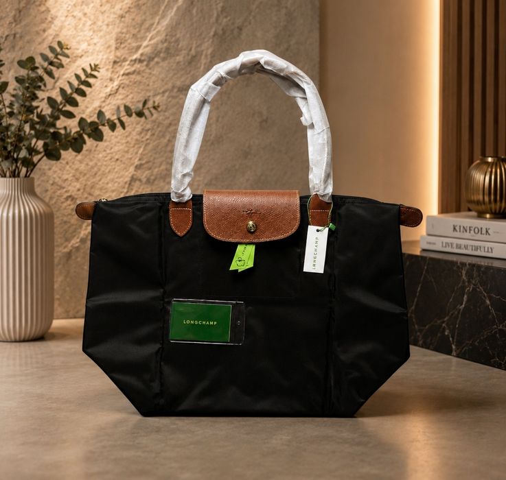 Saco Longchamp novo. Cores disponíveis azuis ou pretas