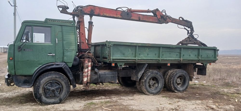 Камаз маніпулятор  лісовоз