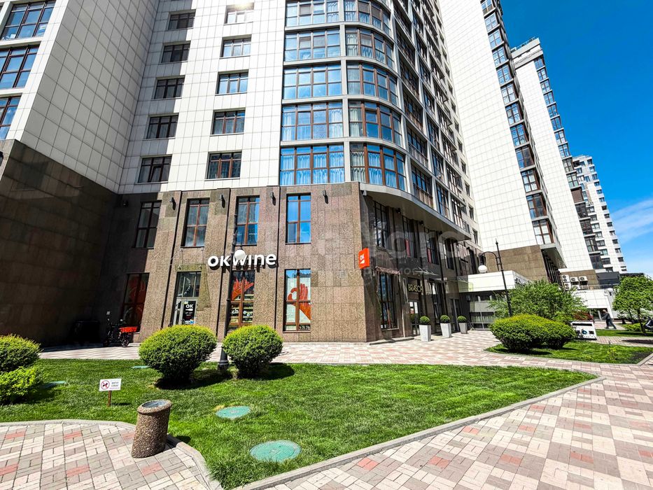 Продаж Фасадного приміщення 235м2, ЖК Новопечерські липки, Верхогляда 16