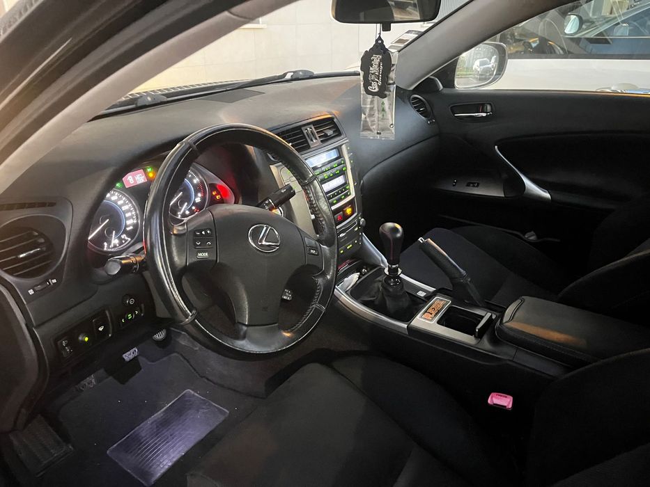 Lexus IS 22064966026764545121