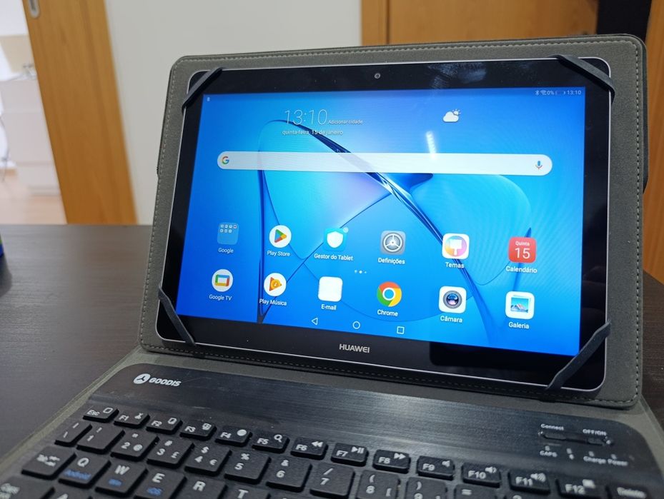 Tablet Huawei MediaPad T3 , com capa e teclado