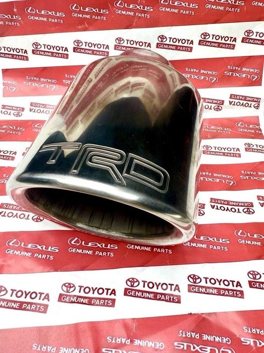 TRD Toyota FJ Cruiser 4Runner насадка накладка глушника глушителя оригинал