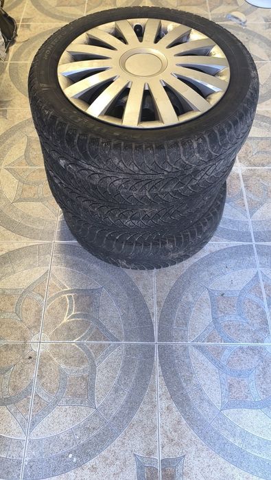 Pneus Fulda 165/60 R15 usados