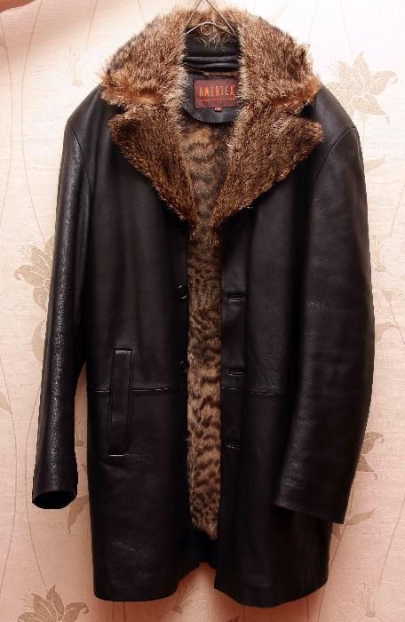 Продам мужскую Новую дубленку
