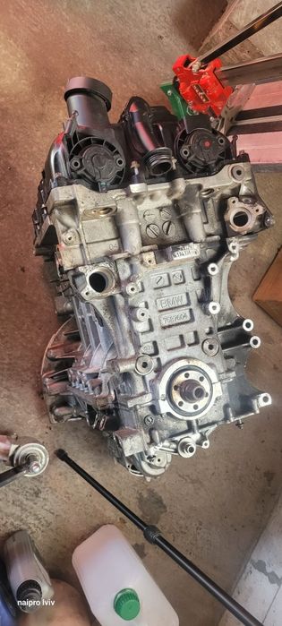 Двигун BMW n20b20a  на запчастини