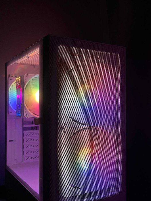 PC for gamers 32GB DDR5 ssd 1TB Ryzen 5 8500G M740 graphics