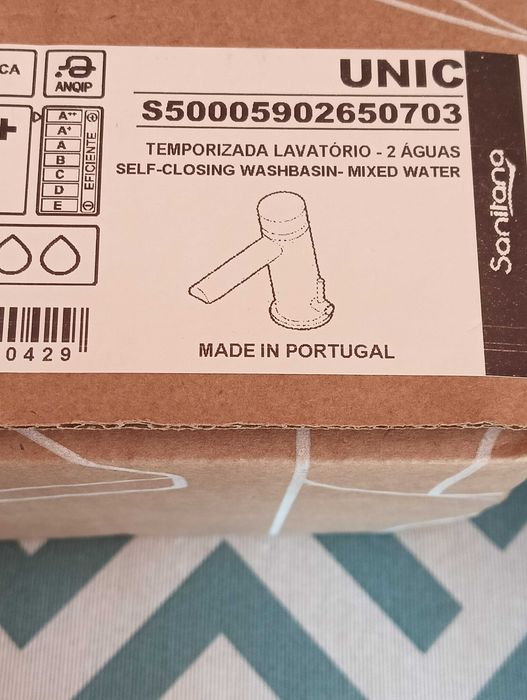 Pressure Faucet with Flow Regulator