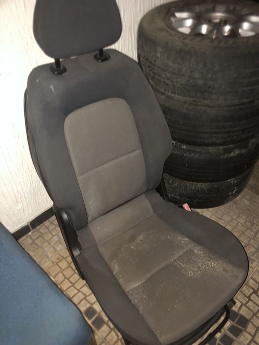 banco lado direito mercedes.c w204