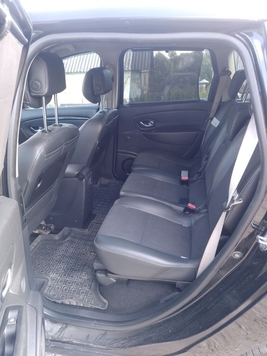 Renault Grand Scenic BOSE 2011 1.5 dCi