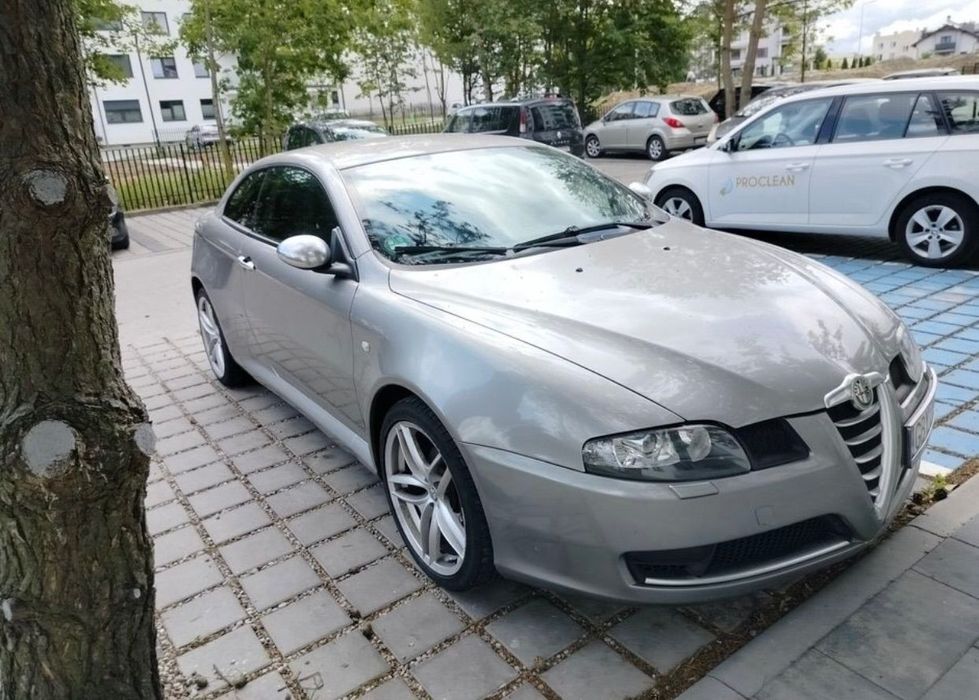Alfa Romeo GT Alfa Romeo GT 1.9JTD - BlackLine