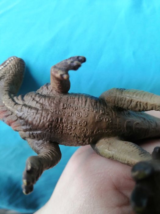 Динозавр Schleich 12*8 cm