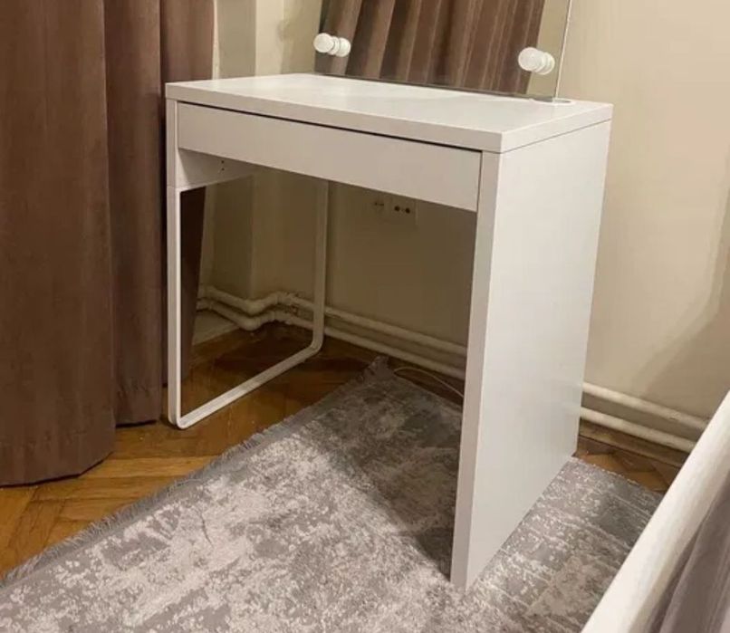 Стіл Ikea Micke Білий