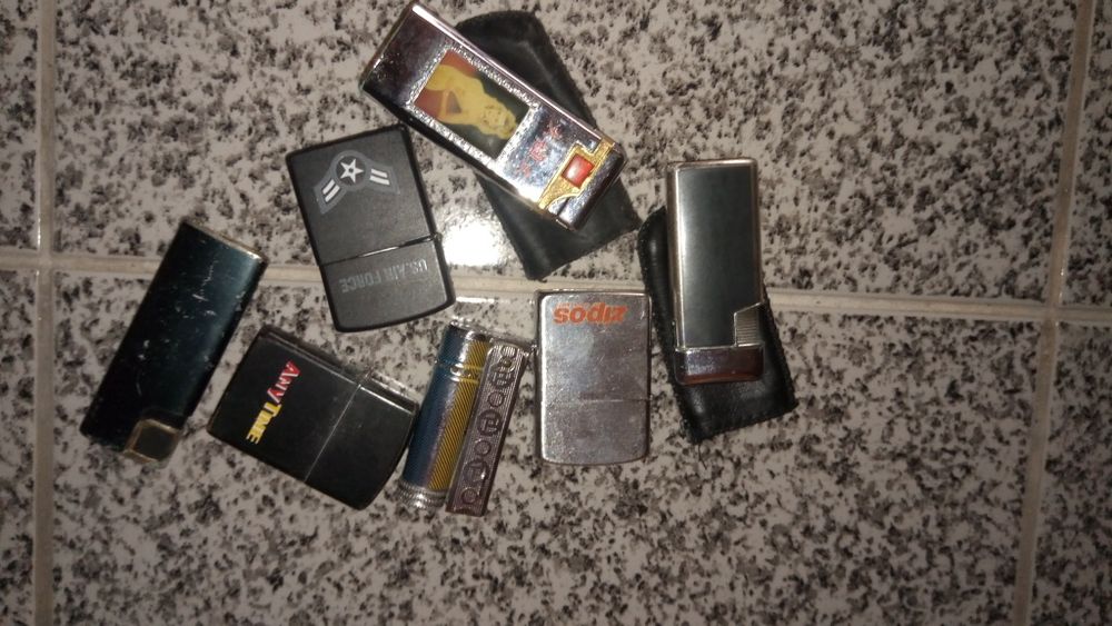 Lote isqueiros para coleção