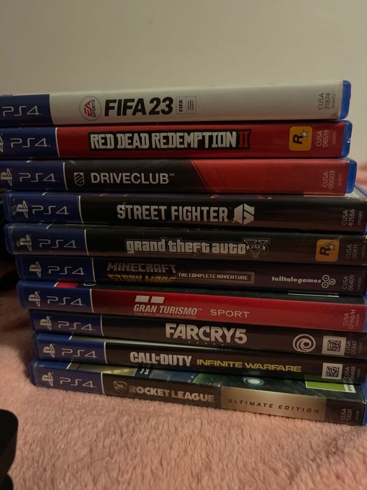 Ps4+2 comandos+Fone Headset+jogos