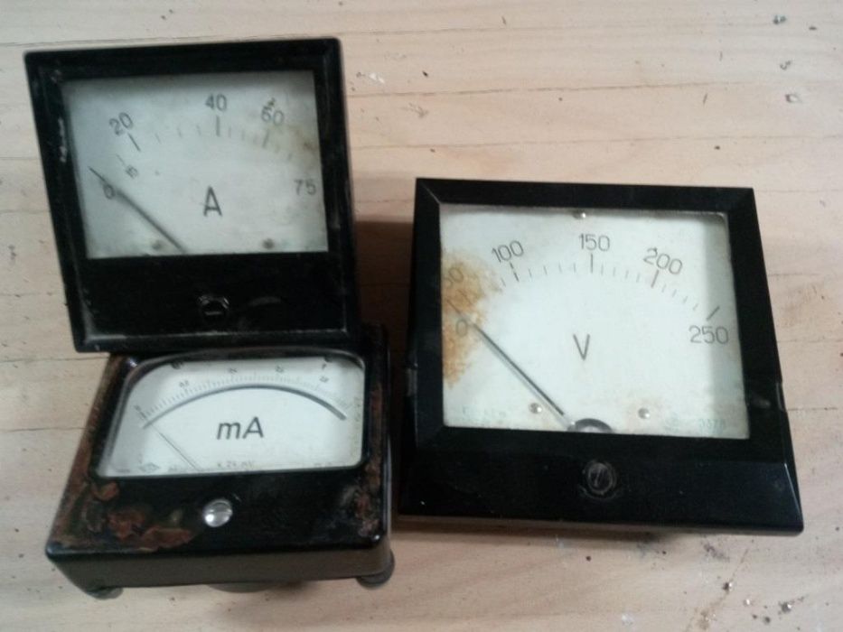 Електро двигун та інша автоматика