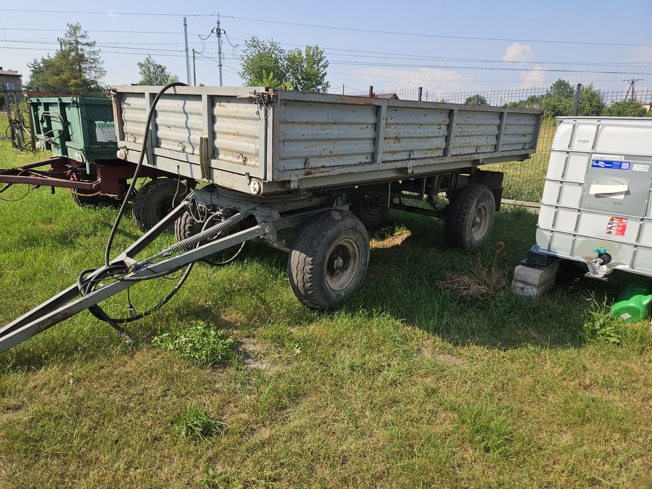 Sprzedam przyczepa rolnicza wywrotka d732
