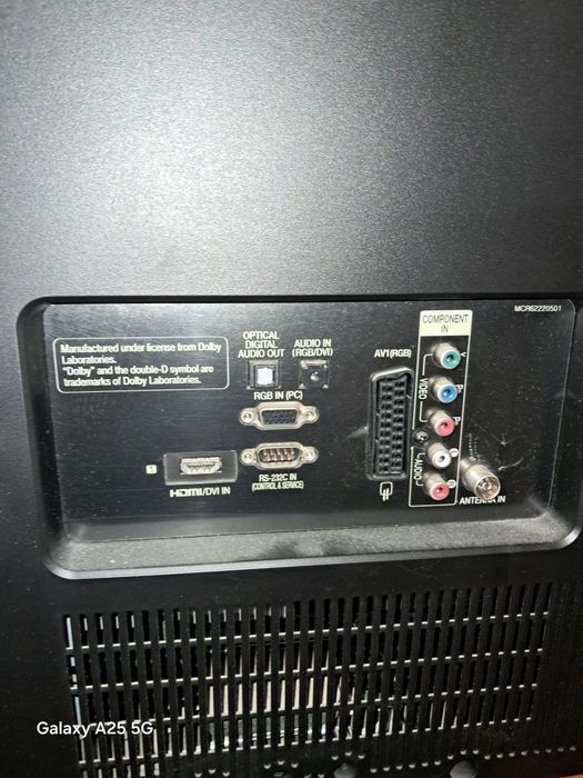 Tелевізор LG 37LD420