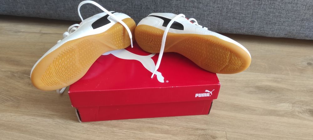 Halówki Puma TRUCO III Jr roz 35 nowe