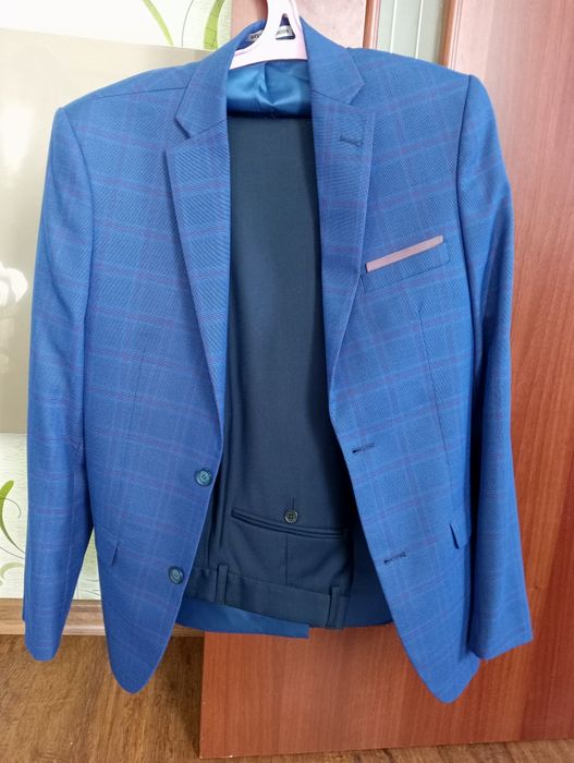 Продам пиджак штаны