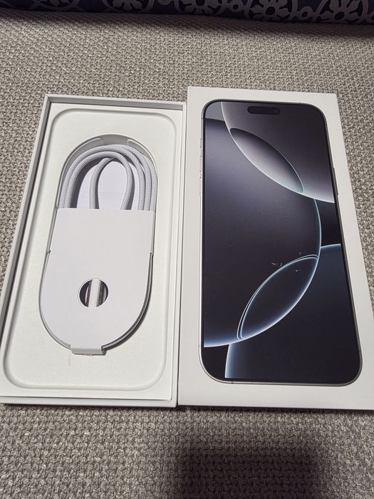 Iphone 16 Pro Max 256 gb