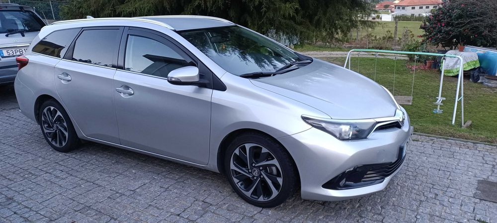 Toyota Auris diesel 152000klm serviço completo Toyota