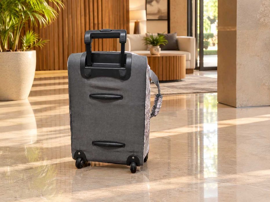 Mala Cabine/Saco de Viagem 8kgs impecável