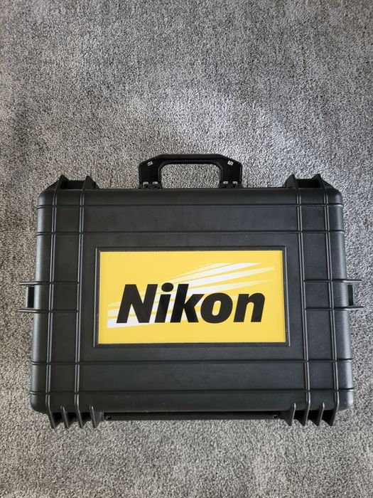 Walizka nikon hermetyczna