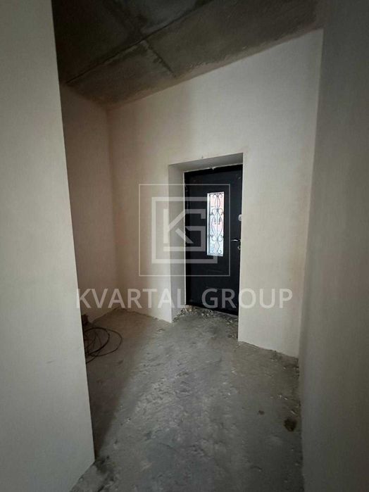 Продам ГАРНИЙ таунхаус в районі Центрального парку. Газ.