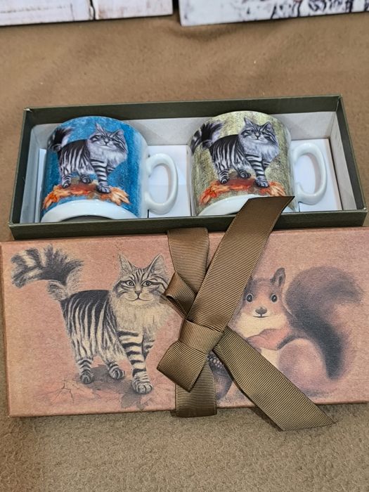 Canecas da coleção "Bosque" da Loja do Gato Preto,