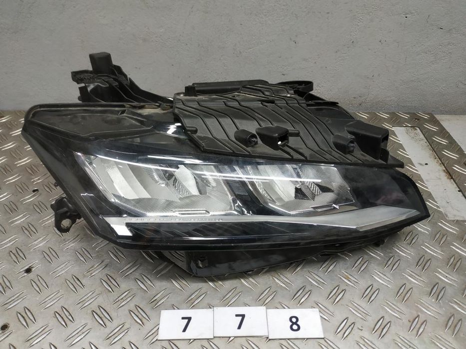Peugeot/Citroen 308 T10, 408 2019- фара Full Led передня R, права FA0778 98516735