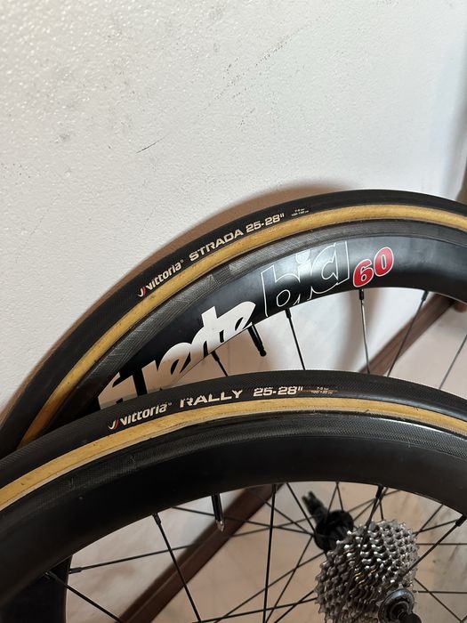 Rodas carbono Fuerte Bici 60 Tubular