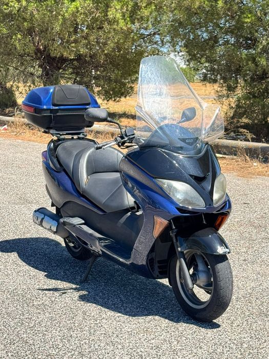 Honda Forza 250cc 2010 65.500km