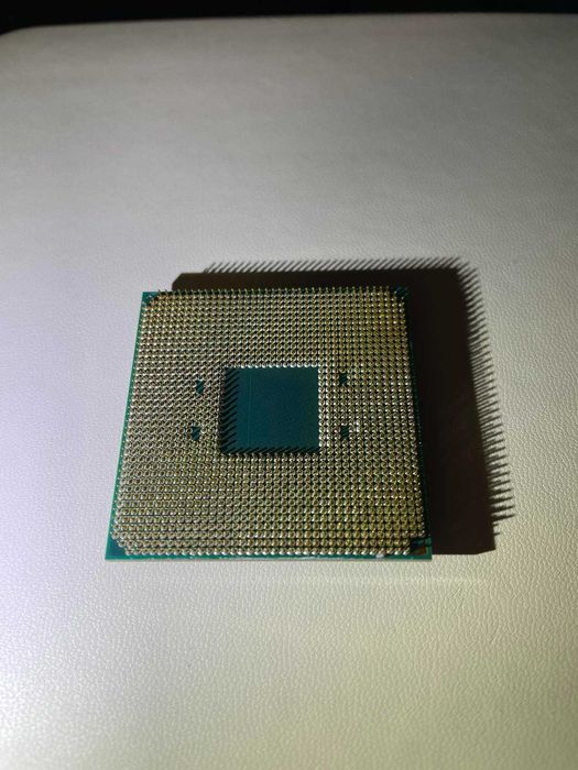 AMD Ryzen 5 3500x (tray)