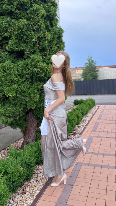 Випускна Сукня серебрина
