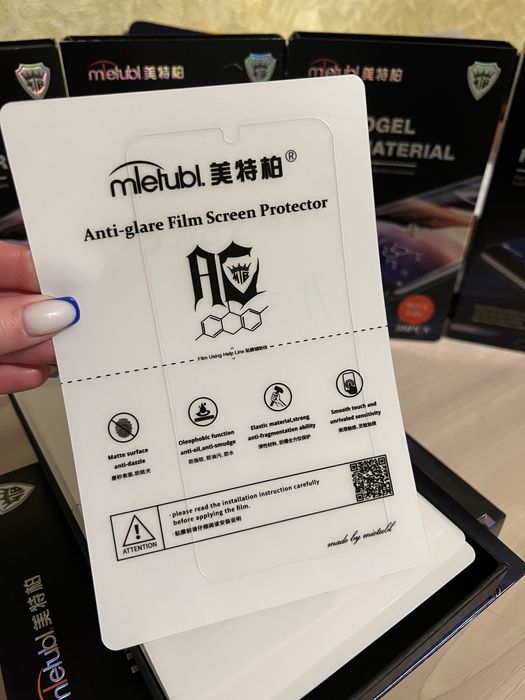 Захисна Гідрогелева плівка для усіх моделей Premium. Гидрогель плёнка