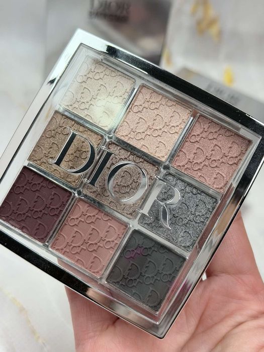Тіні для повік Dior 002 Smoke Essentials