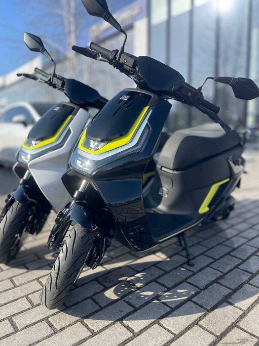 ZEEHO AE6+ (1 battery)