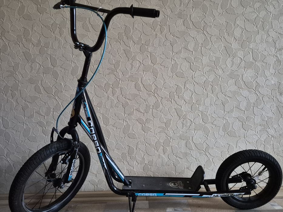 Самокат дитячий Corso 16"/12" надувні колеса