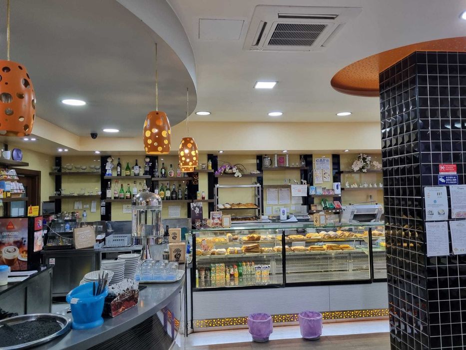 Pastelaria com fabrico em Santa Iria de Azóia
