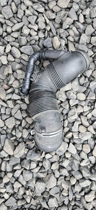 Патрубок воздушный volkswagen audi 2.0 tdi 3co 129654