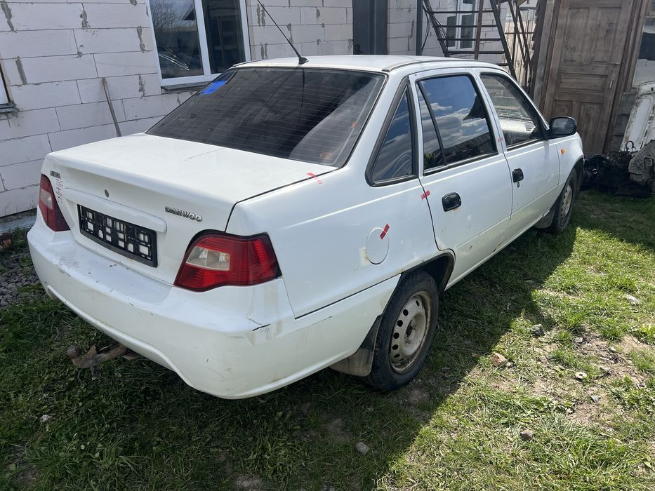 По запчастинах Daewoo Nexia 2011